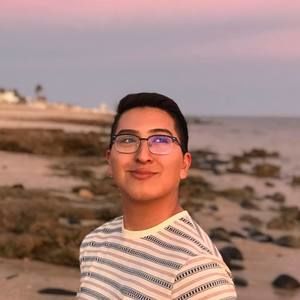 Meet your Posher, Adrian